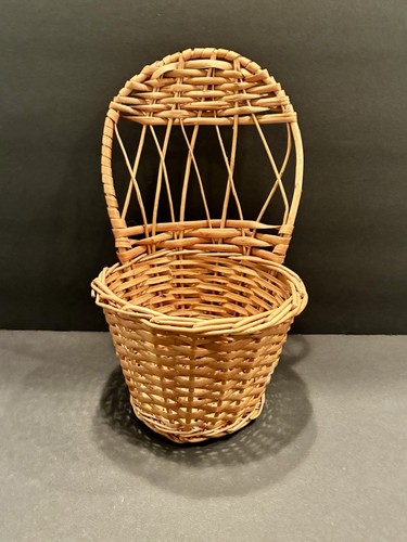 Vintage wicker wall - wall, pocket